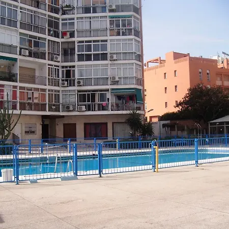 Capela 100 *