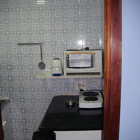 Capela 100 *